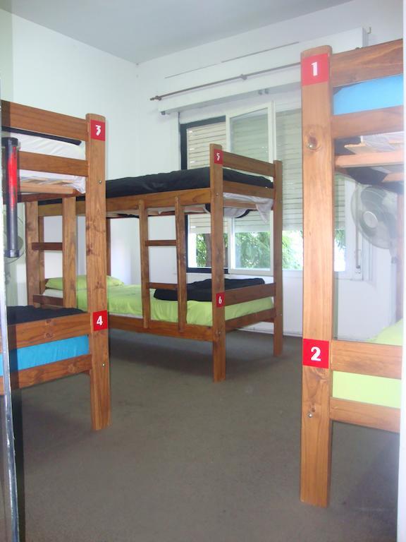 El Intercultural Hostel La Plata Ngoại thất bức ảnh